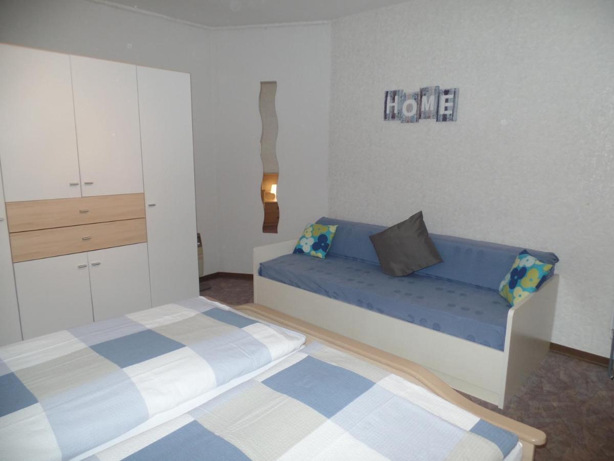 Ferienwohnung Erz Burgen  Exterior foto